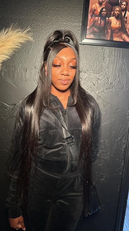 Straight Full Frontal Wig