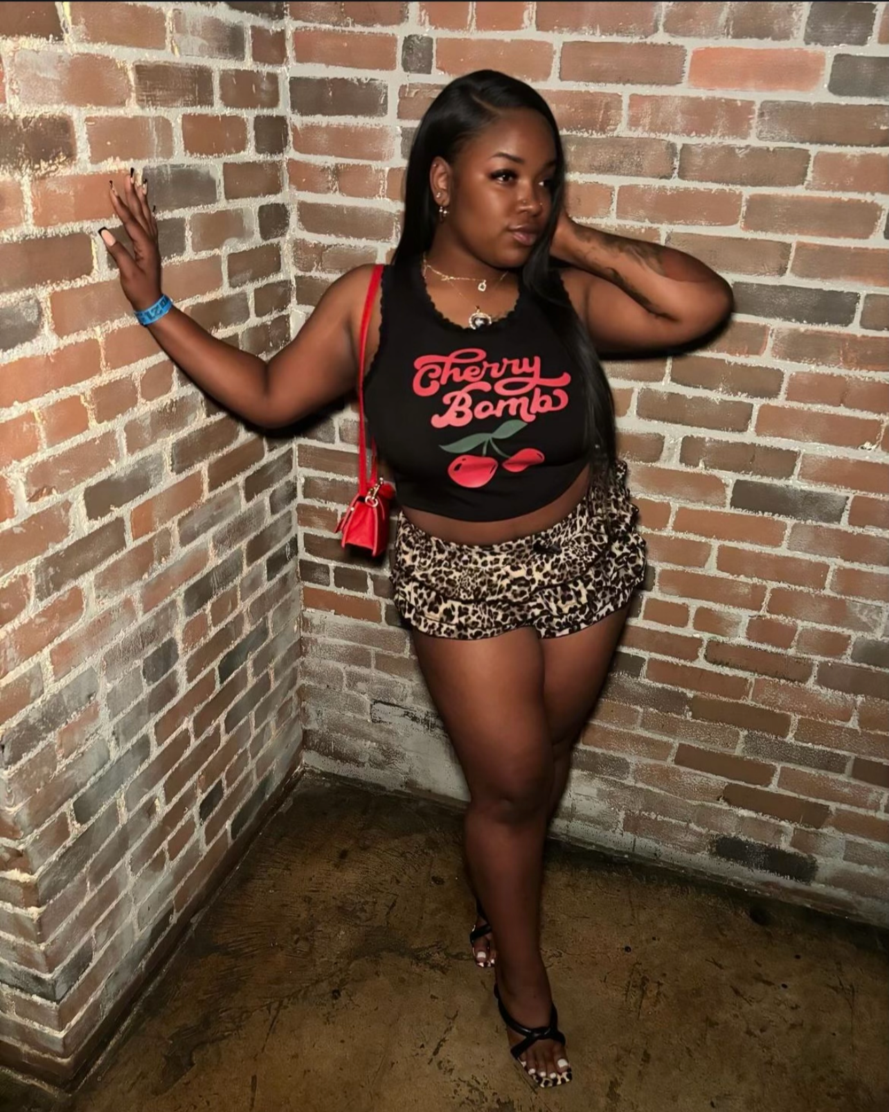 Straight Full Frontal Wig